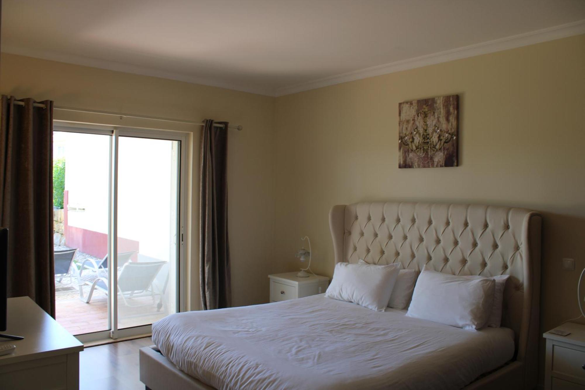 Luxury 2 Bedroom Apartment With Private Garden Almancil Exteriör bild